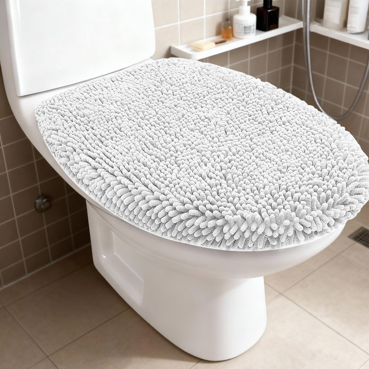 RUN HELIX Bathroom Toilet Lid Cover,Chenille Machine Washable Seat Covers, 17.5x15, Stays in Place Rubber Backing, Fits Most Round, Elongated and Oblong Lids, Accessories Decor,White